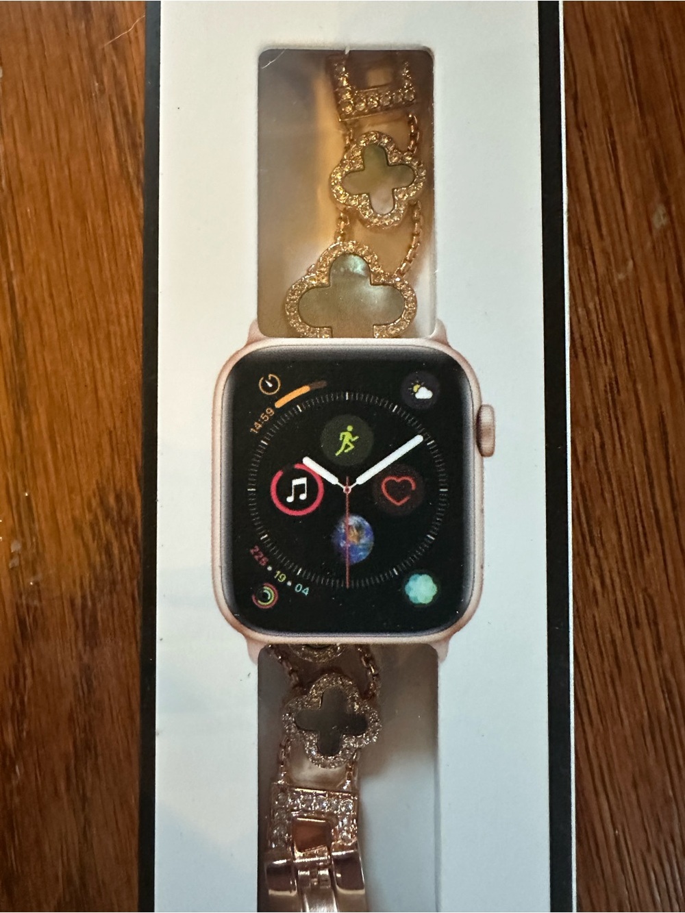 Gold Decorative Link Smartwatch Band, iPhone